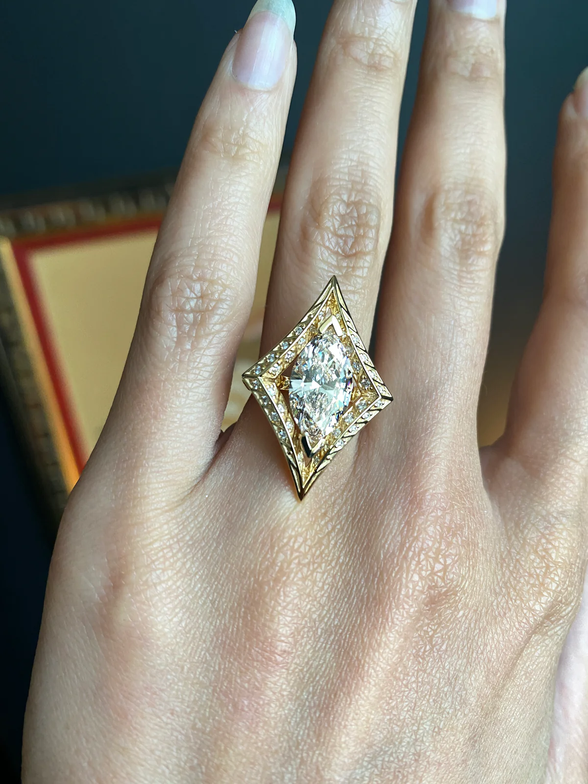 Palmyra Ring With Brilliant Marquise-Cut White Diamond In 18K Yellow Gold - Image 4