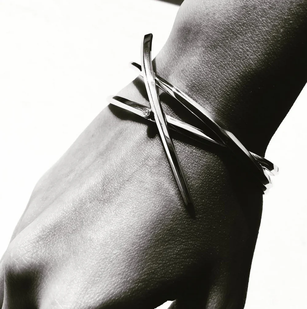 Pythia Serpentine Twist Brilliant-Cut White Diamond Cuff Bracelet in 18K White Gold - Image 3